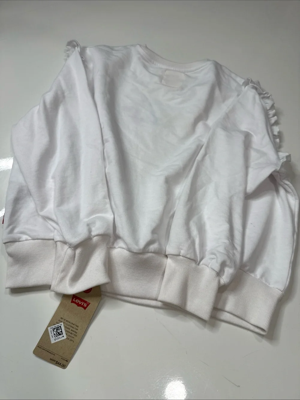 NWT Levi Girls Ruffle Sweater White Size Medium A020626